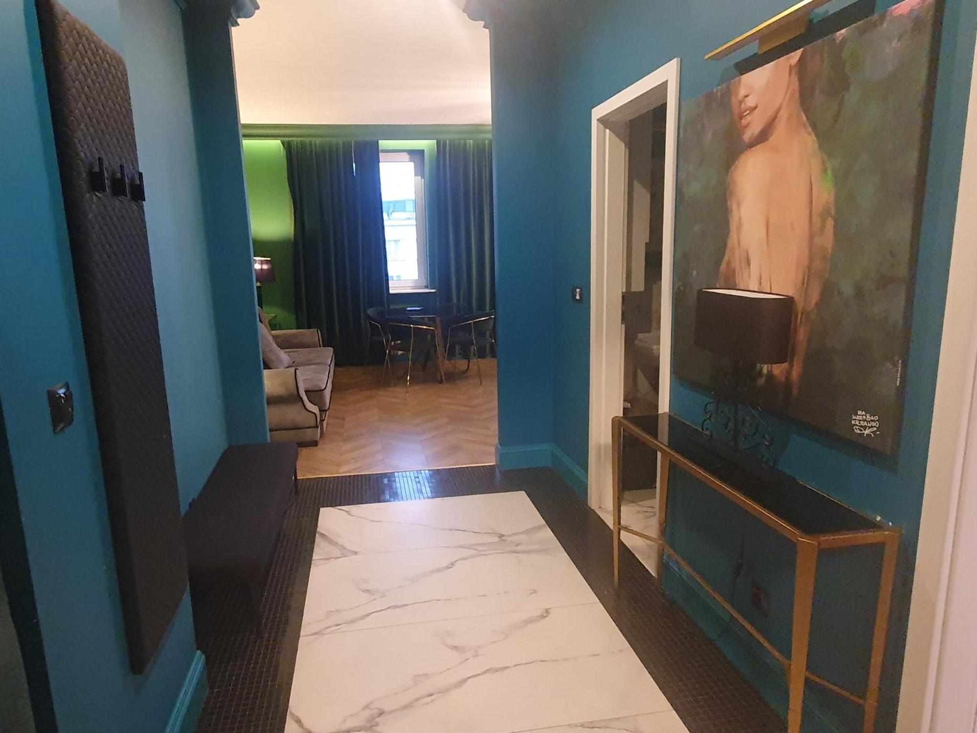 City Center Apartment Near Public Swimming Pool Warsaw Luaran gambar