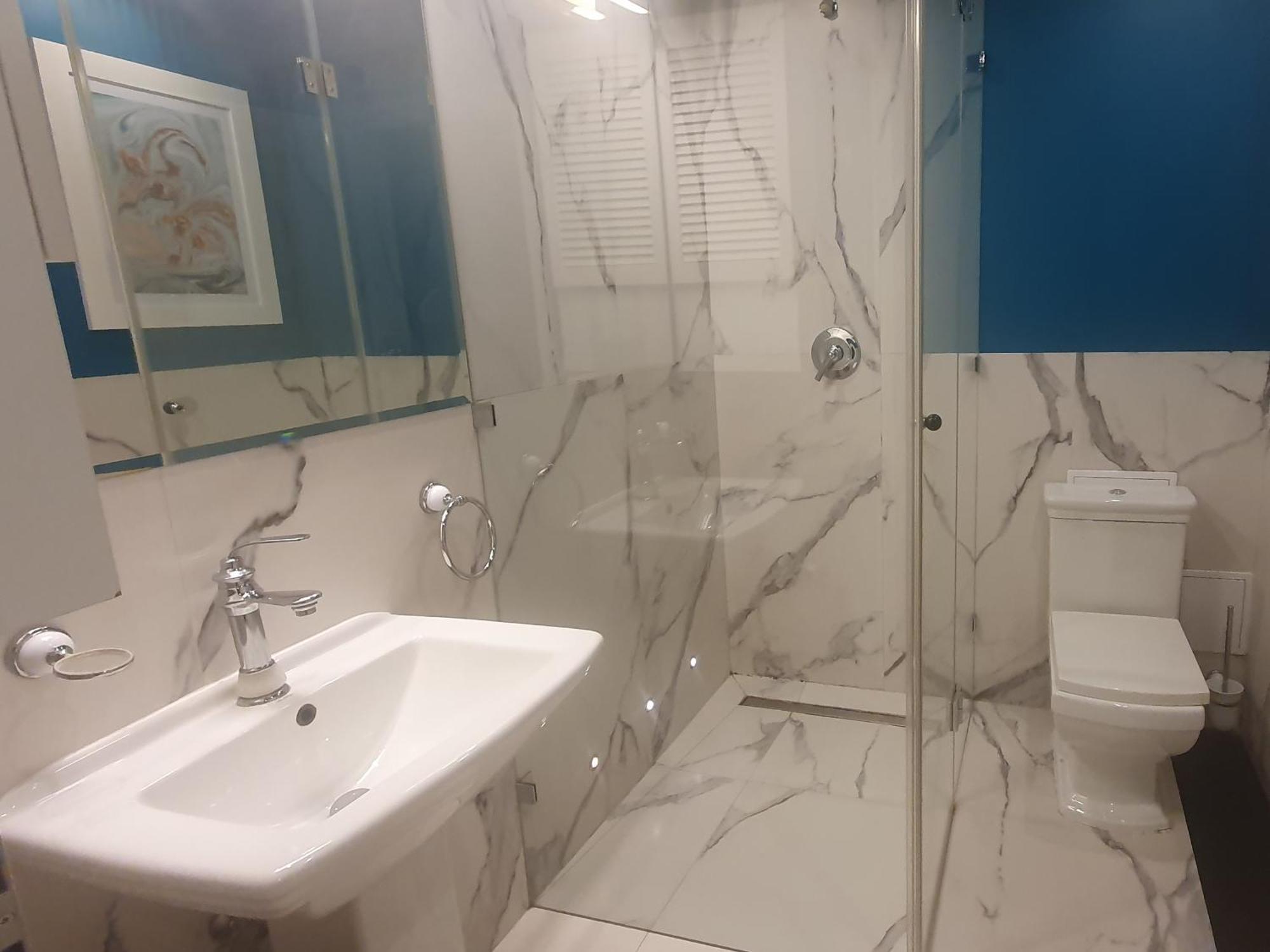 City Center Apartment Near Public Swimming Pool Warsaw Luaran gambar
